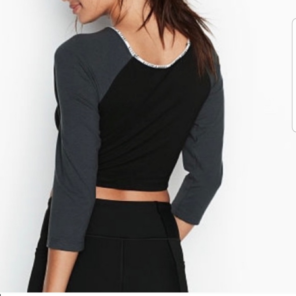 Victoria secret sport raglan crop top - Picture 2 of 4